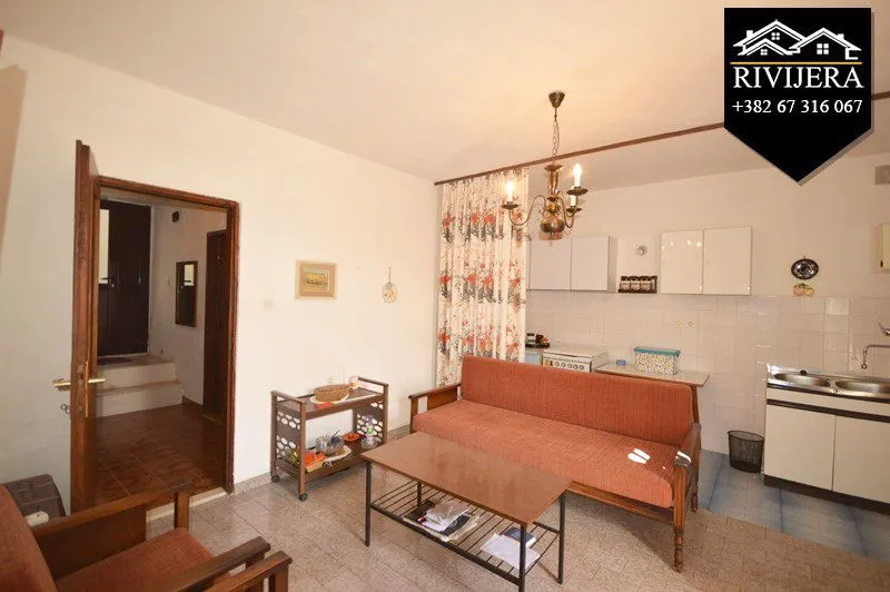 Prodaja, dvosoban stan, 54m², Centar, Herceg Novi