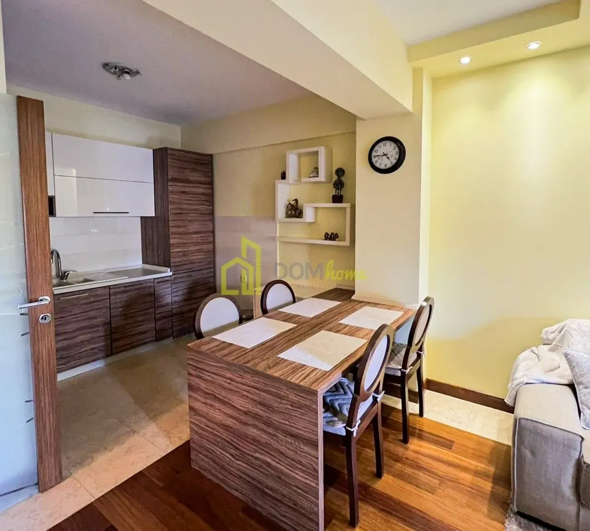 Rent, two bedroom apartment, 75m², Centar, Podgorica