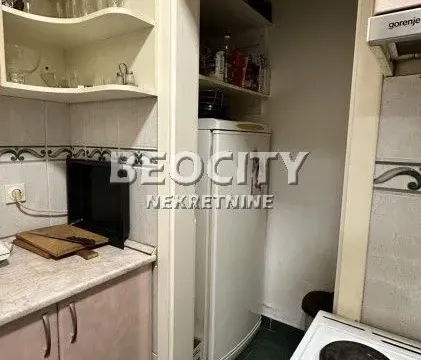 Prodaja, trosoban stan, 84m², Centar, Novi Sad - image 3
