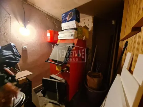 Prodaja, kuća, 227m², Gat, Subotica - image 12