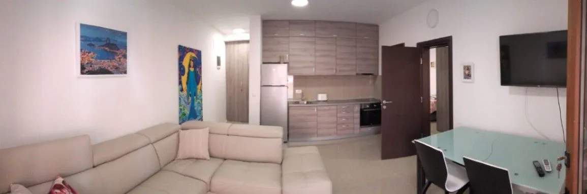 Izdavanje, dvosoban stan, 95m², Donja Lastva, Tivat