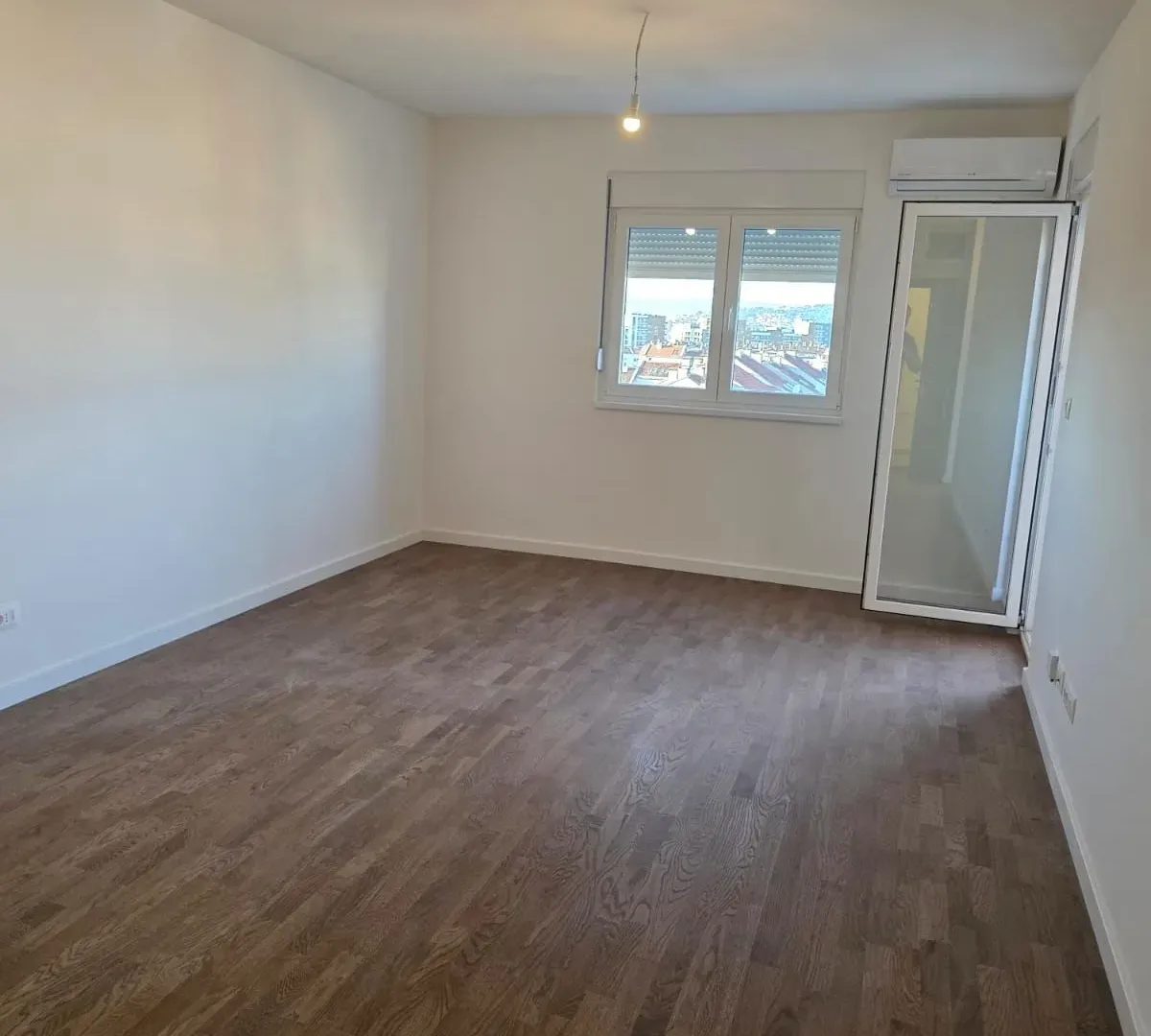 Prodaja, jednosoban stan, 45m², Stari Aerodrom, Podgorica