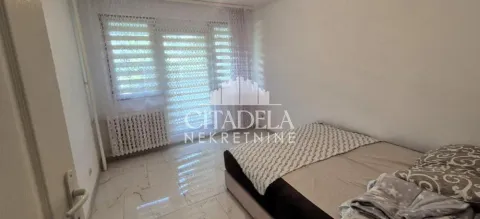 Sale, three bedroom apartment, 90m², Brace Jerković, Voždovac Sve Podlokacije - image 9
