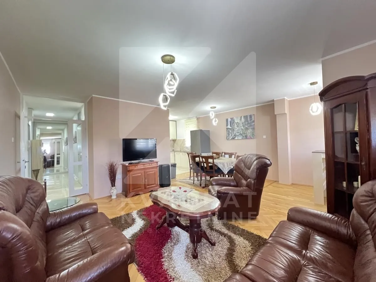 Rent, two bedroom apartment, 78m², Blok 5, Podgorica