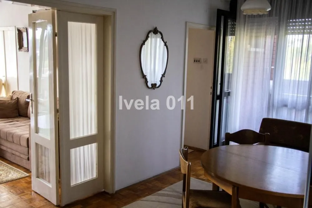 Prodaja, dvosoban stan, 69m², Petlovo Brdo, Beograd