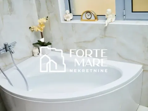 Prodaja, kuća, 335m², Kumbor, Herceg Novi - image 9