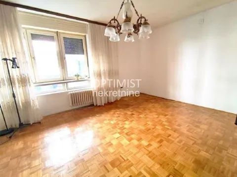 Sale, two bedroom apartment, 73m², Vračar Sve Podlokacije, Beograd - image 1