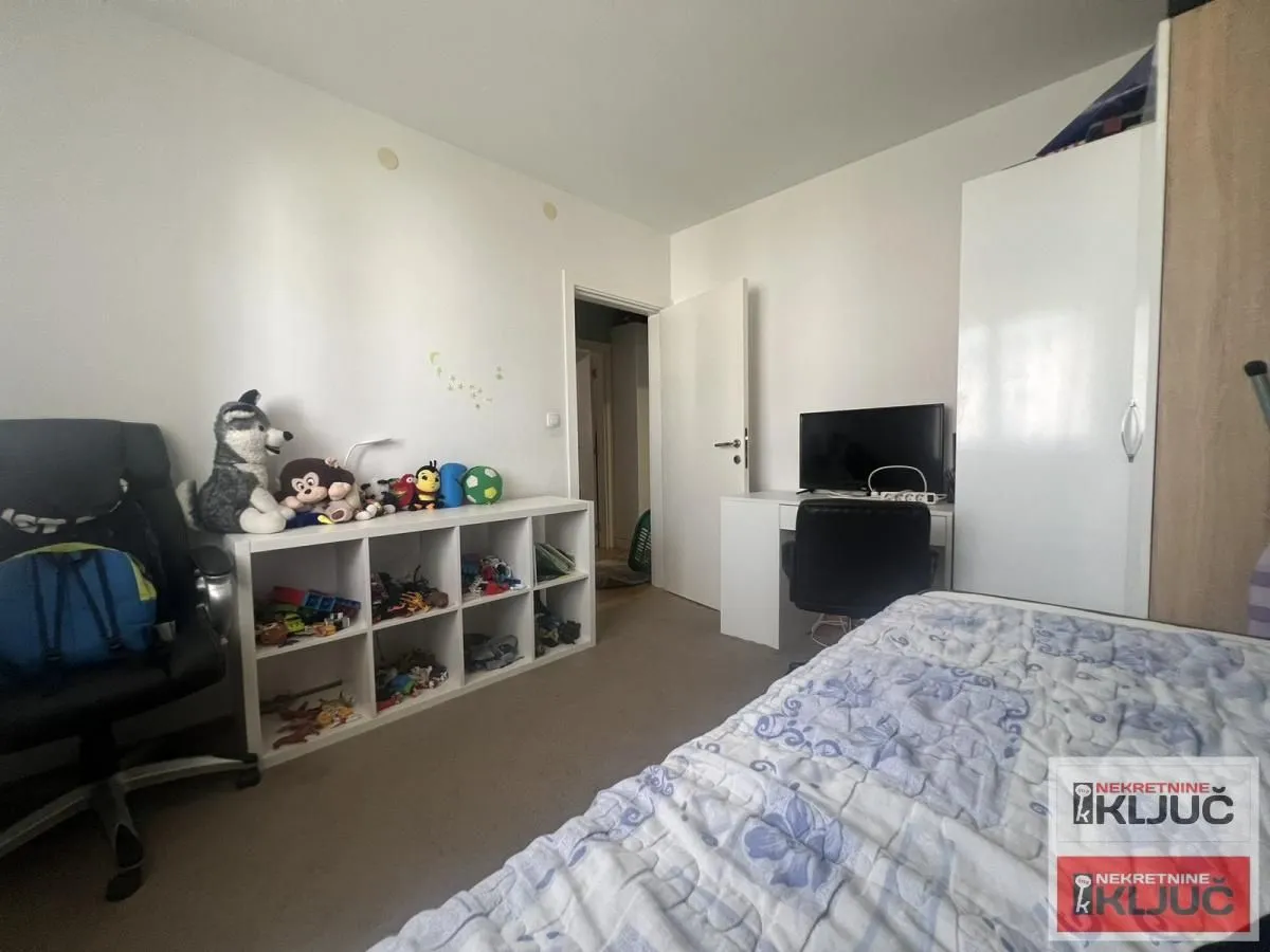 Prodaja, četvorosoban stan, 78m², Adice, Novi Sad Sve Podlokacije