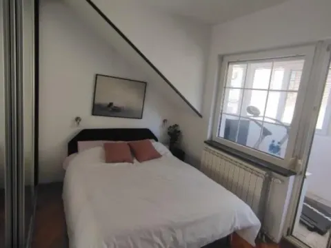Sale, two bedroom apartment, 54m², Kalenić Pijaca, Vračar Sve Podlokacije - image 8