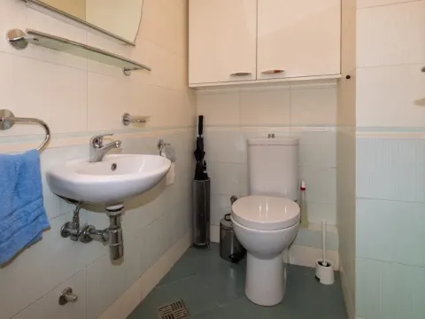 Prodaja, trosoban stan, 140m², Preko Morače, Podgorica - image 14