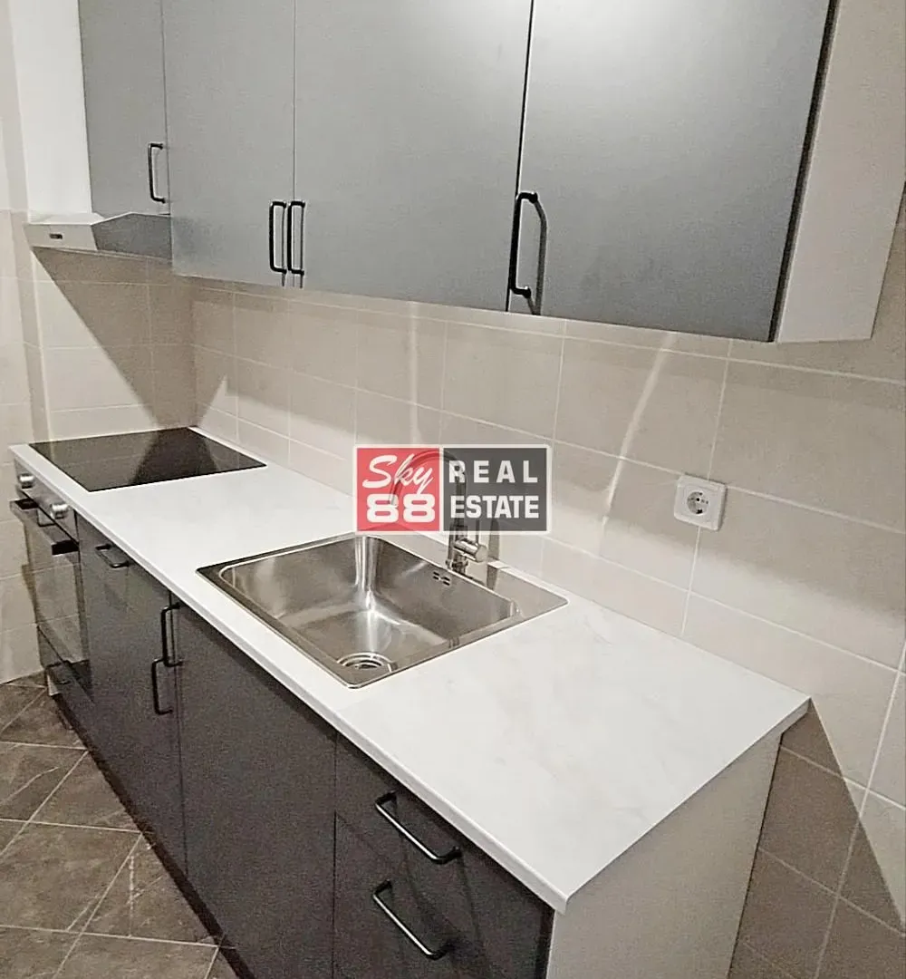 Izdavanje, trosoban stan, 81m², Vračar Hram, Vračar Sve Podlokacije