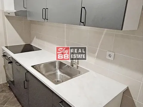 Izdavanje, trosoban stan, 81m², Vračar Hram, Vračar Sve Podlokacije - image 17