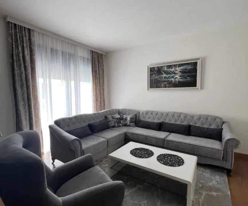 Izdavanje, jednosoban stan, 50m², Kava, Tivat