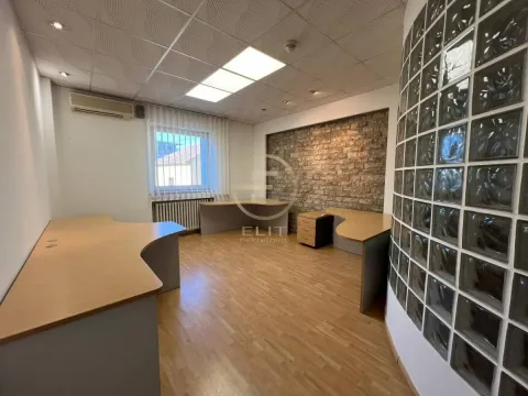 Rent, office space, 280m², Centar, Novi Sad - image 8