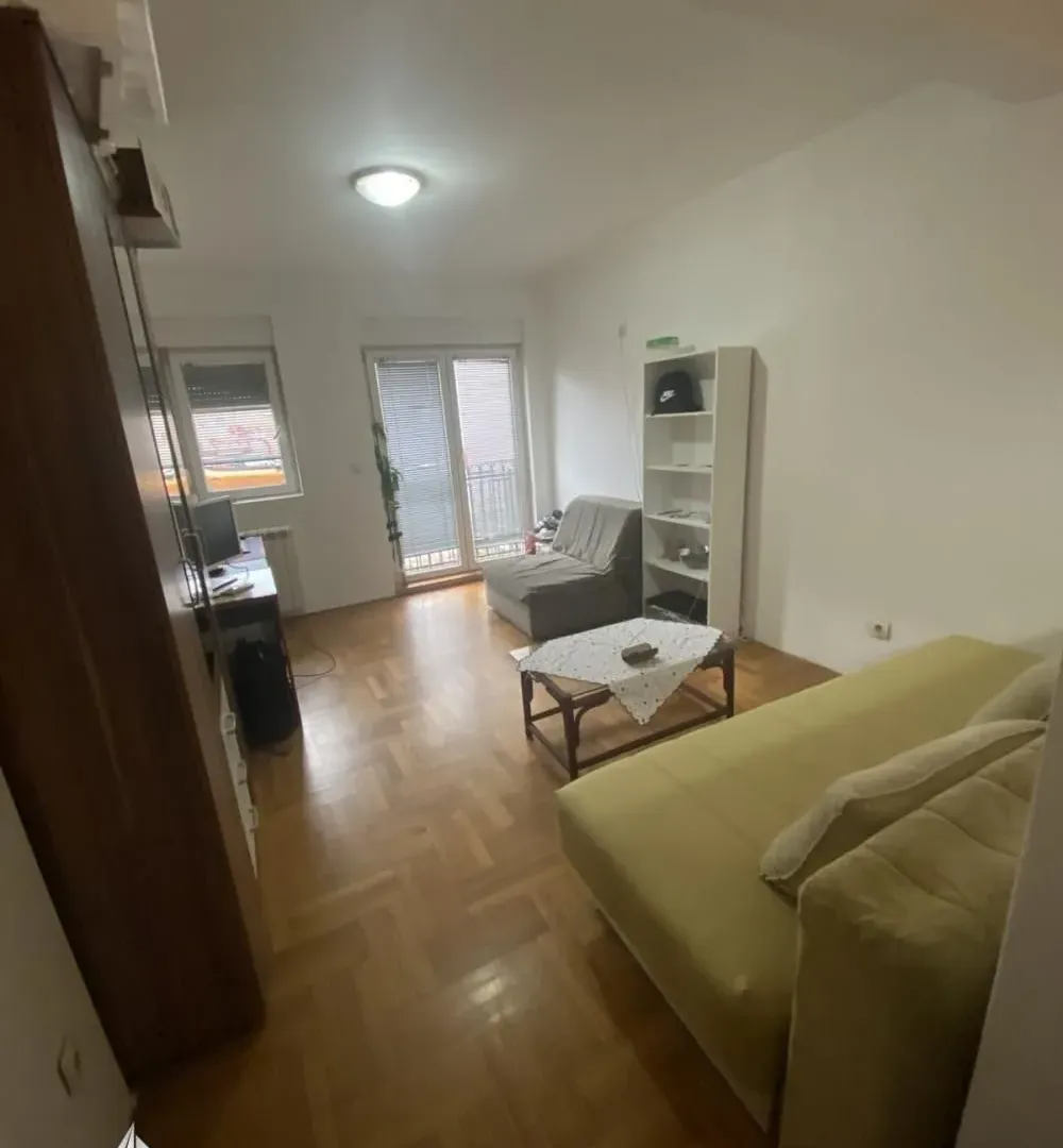 Rent, one bedroom apartment, 33m², Cvetkova Pijaca, Zvezdara Sve Podlokacije