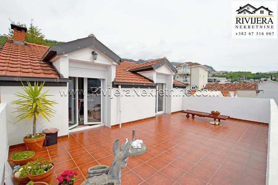 Prodaja, dvosoban stan, 100m², Igalo, Herceg Novi