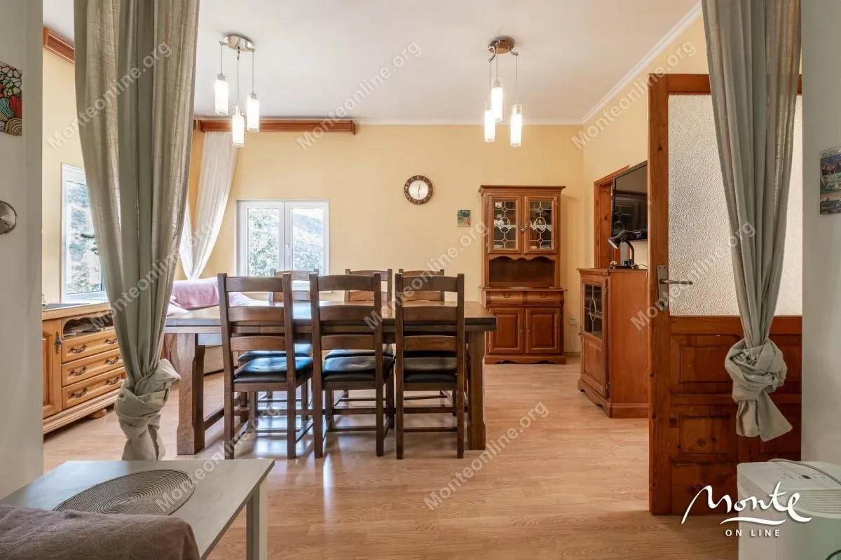 Prodaja, dvosoban stan, 71m², Topla, Herceg Novi