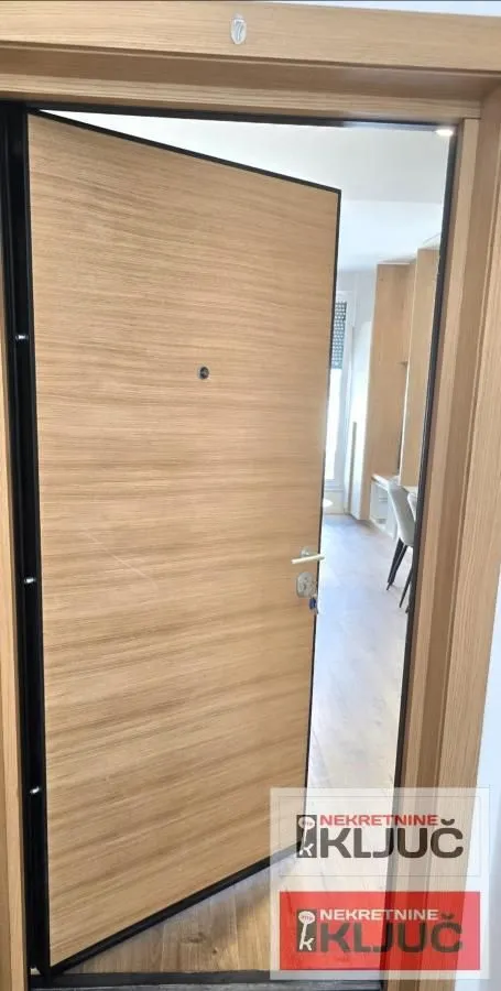 Izdavanje, garsonjera, 35m², Veternik, Novi Sad Sve Podlokacije