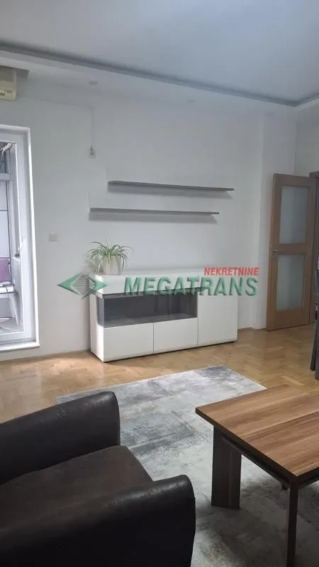 Rent, three bedroom apartment, 65m², Bulevar Oslobodjenja, Novi Sad Sve Podlokacije