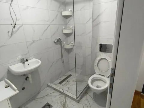 Rent, one bedroom apartment, 44m², Zagorič, Podgorica - image 7