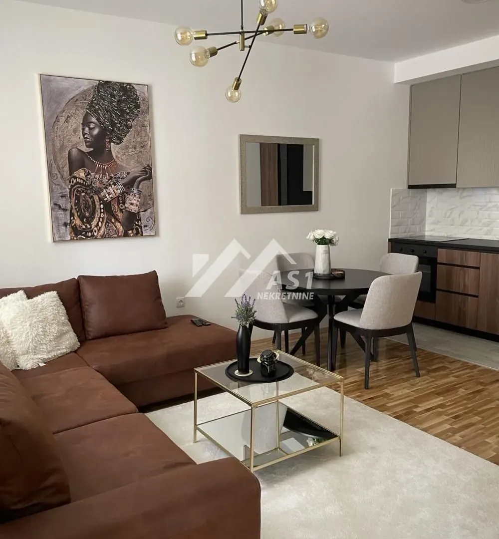 Izdavanje, dvosoban stan, 55m², Salajka, Novi Sad Sve Podlokacije