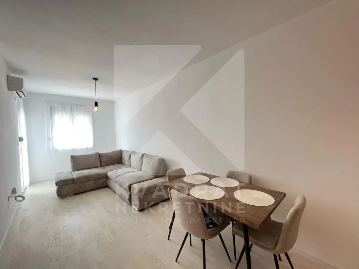 Prodaja, jednosoban stan, 49m², 1 maj, Podgorica
