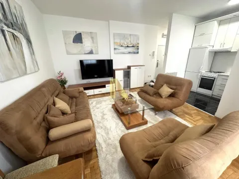 Rent, two bedroom apartment, 48m², Sajmište, Novi Sad - image 2