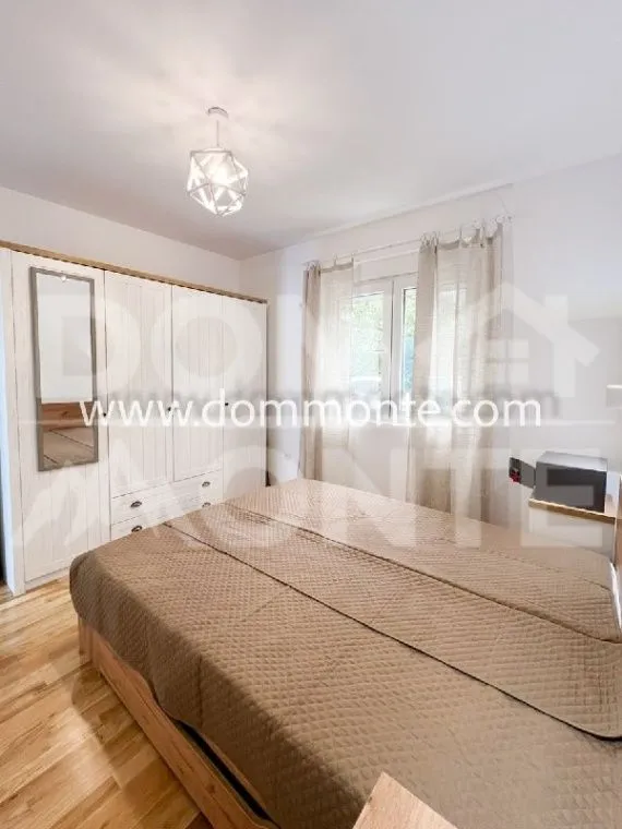Rent, two bedroom apartment, 40m², Seljanovo, Tivat