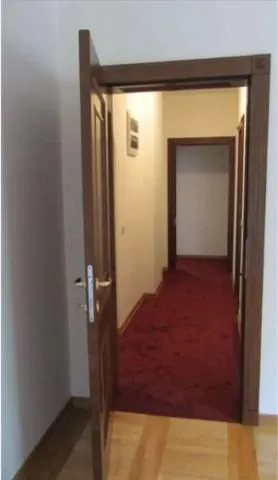 Rent, office space, 300m², Savski Venac, Beograd