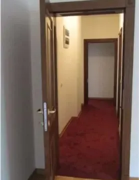 Izdavanje, poslovni prostor, 300m², Savski Venac, Beograd - image 16