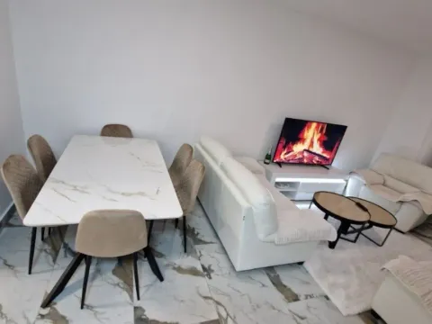 Rent, one bedroom apartment, 54m², Đenovići, Herceg Novi - image 7