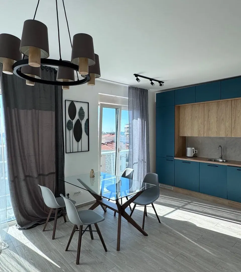 Sale, two bedroom apartment, 74m², Bečići, Budva