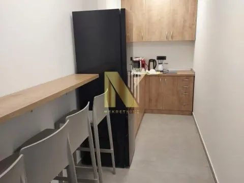 Izdavanje, poslovni prostor, 268m², Bulevar Oslobodjenja, Novi Sad Sve Podlokacije - image 6