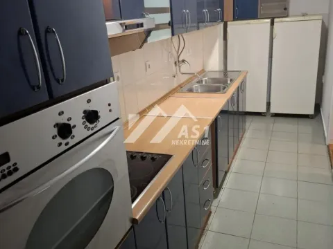 Izdavanje, četvorosoban stan, 96m², Rotkvarija, Novi Sad Sve Podlokacije - image 4