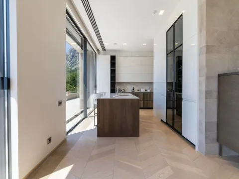 Prodaja, kuća, 526m², Orahovac, Kotor - image 46