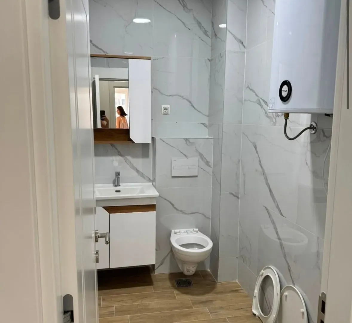 Sale, two bedroom apartment, 74m², Centar, Bar