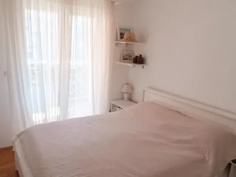 Prodaja, dvosoban stan, 74m², City Kvart, Podgorica - image 5