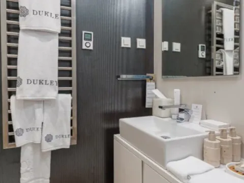 Prodaja, trosoban stan, 509m², Dukley Gardens, Budva - image 12