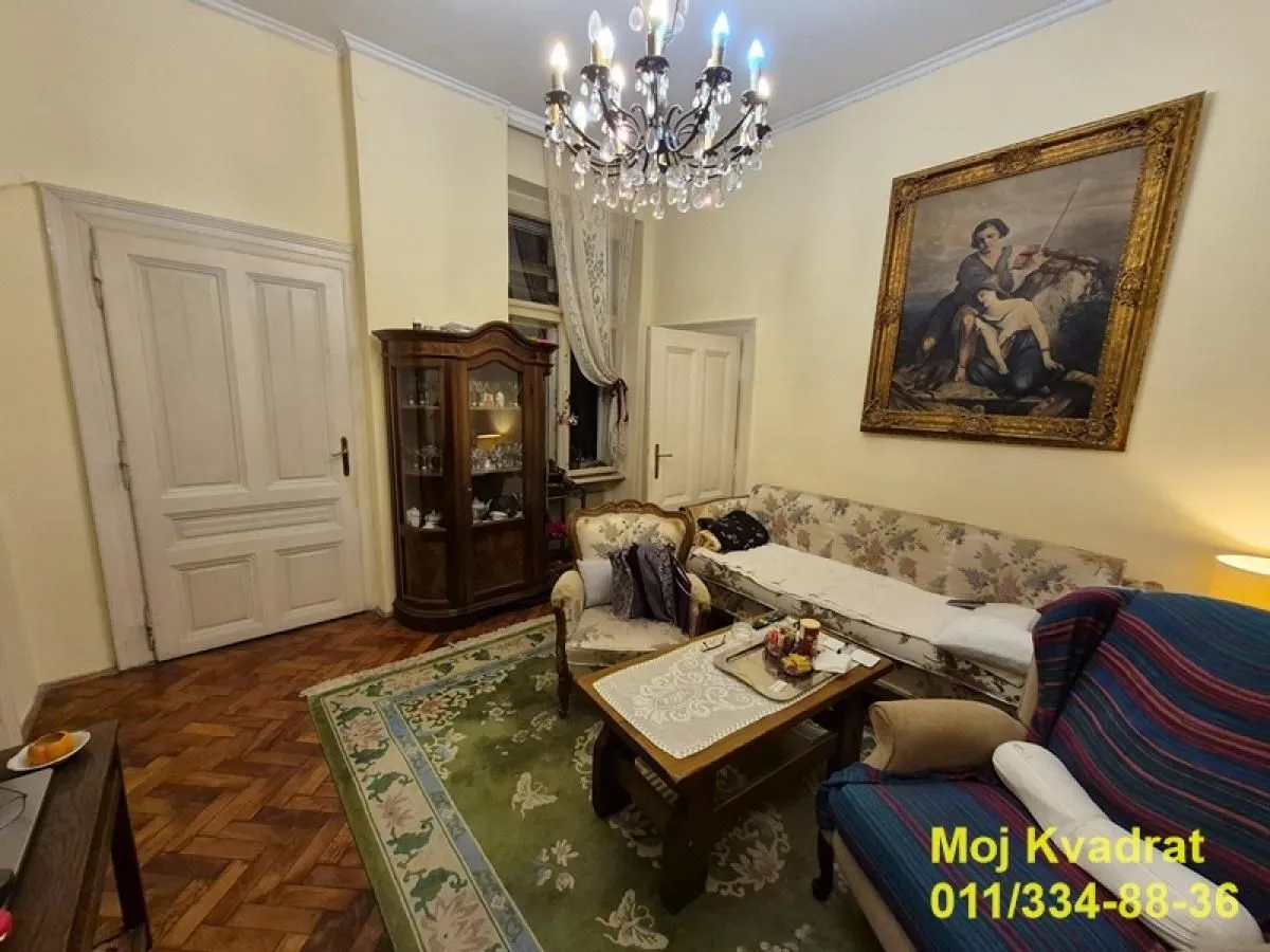 Prodaja, trosoban stan, 110m², Slavija, Vračar Sve Podlokacije