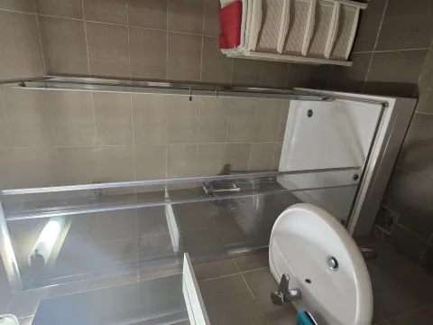 Izdavanje, dvosoban stan, 72m², Dubovica, Budva - image 12