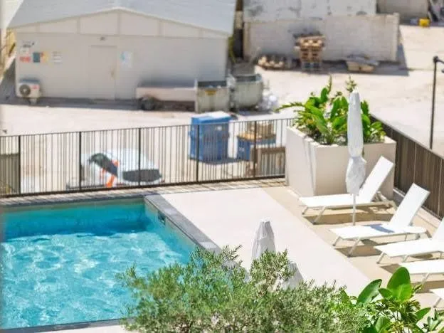 Prodaja, jednosoban stan, 55m², Tivat, Crna Gora