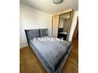 Izdavanje, trosoban stan, 80m², Stari Grad, Beograd - image 12