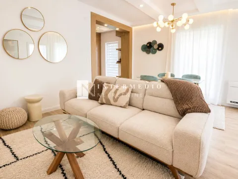 Rent, three bedroom apartment, 100m², Zelenika, Podgorica - image 1