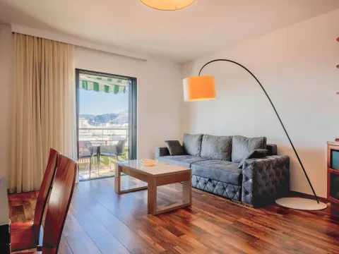 Sale, one bedroom apartment, 48m², Pržno, Budva - image 4