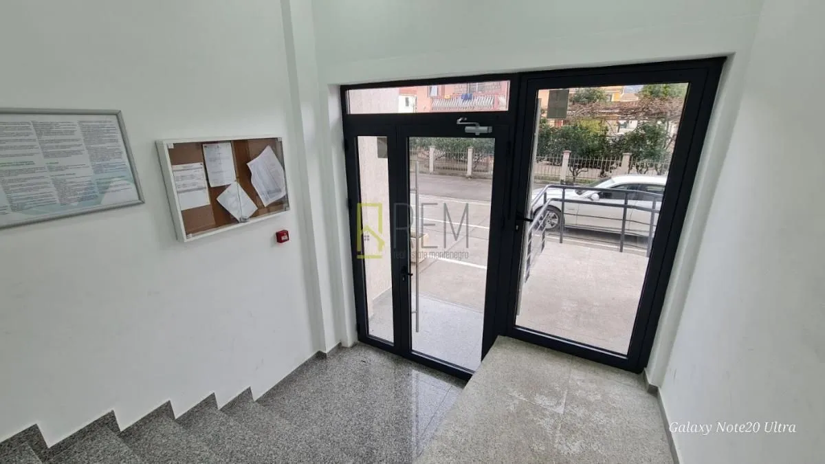 Sale, one bedroom apartment, 107m², Bar, Crna Gora