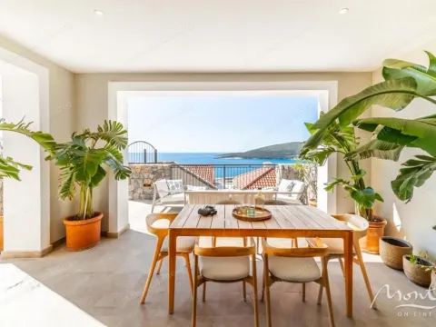 Sale, two bedroom apartment, 105m², Luštica Bay, Tivat - image 1