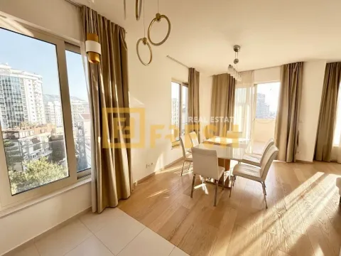 Sale, two bedroom apartment, 71m², Centar, Budva - image 4