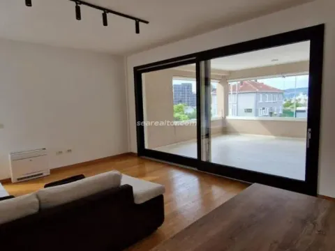 Izdavanje, dvosoban stan, 102m², Seljanovo, Tivat - image 1