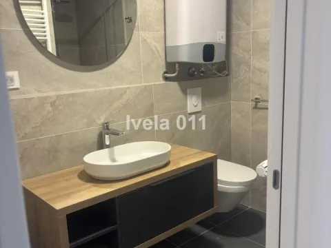 Izdavanje, trosoban stan, 131m², Voždovac Sve Podlokacije, Beograd - image 10