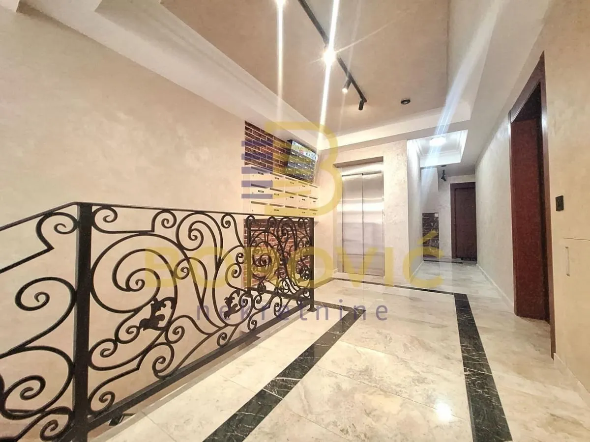 Sale, studio apartment, 29m², Kluz, Zvezdara Sve Podlokacije